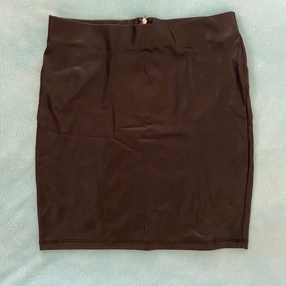 Forever 21 Faux Leather Bodycon Mini Skirt